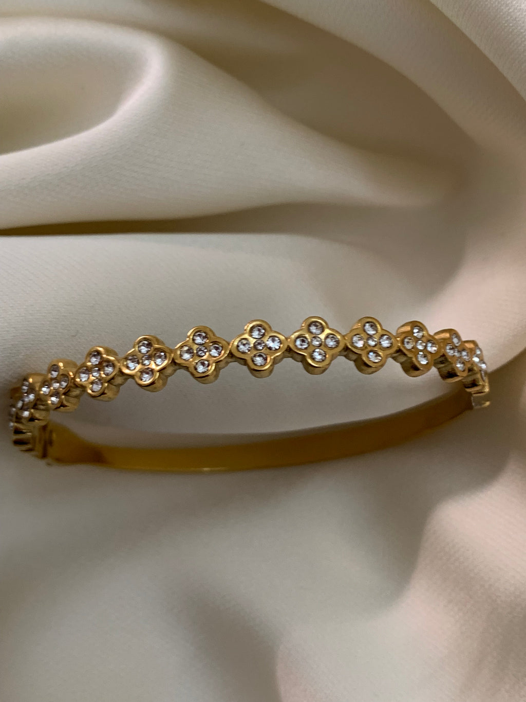 BRACELET - SWAN