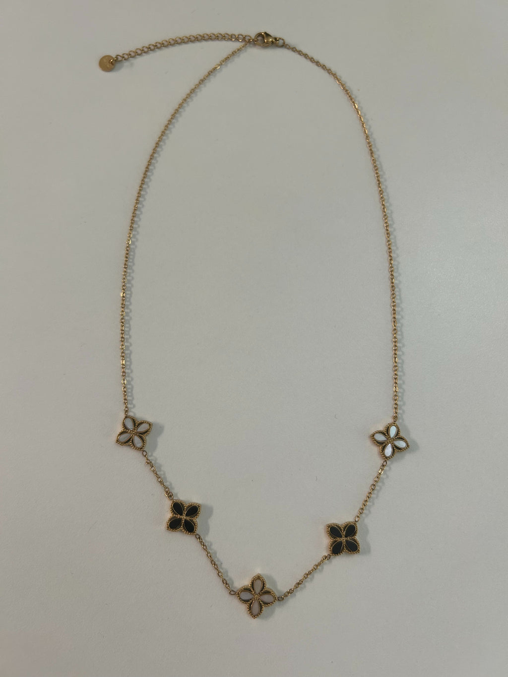 COLLIER - LOUNA