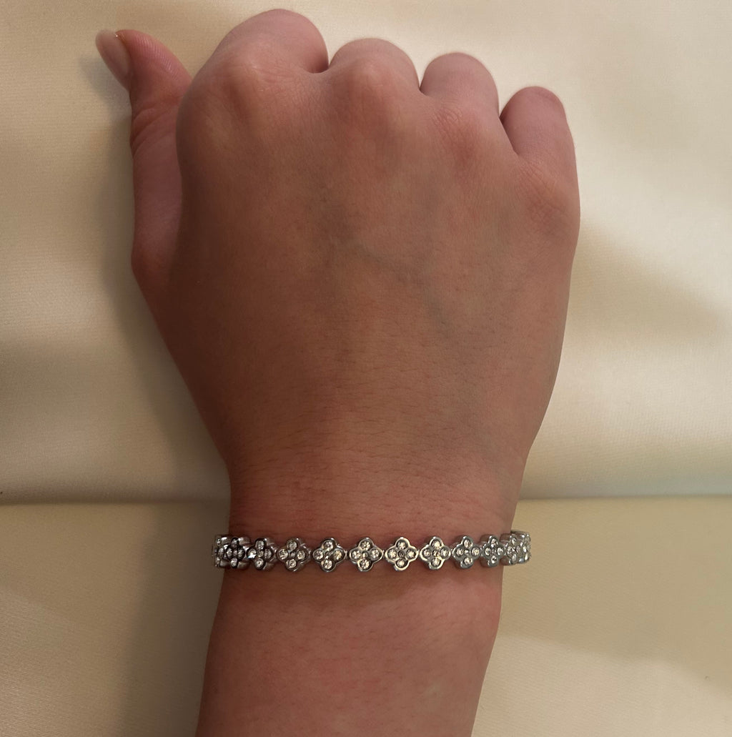 BRACELET - SWAN