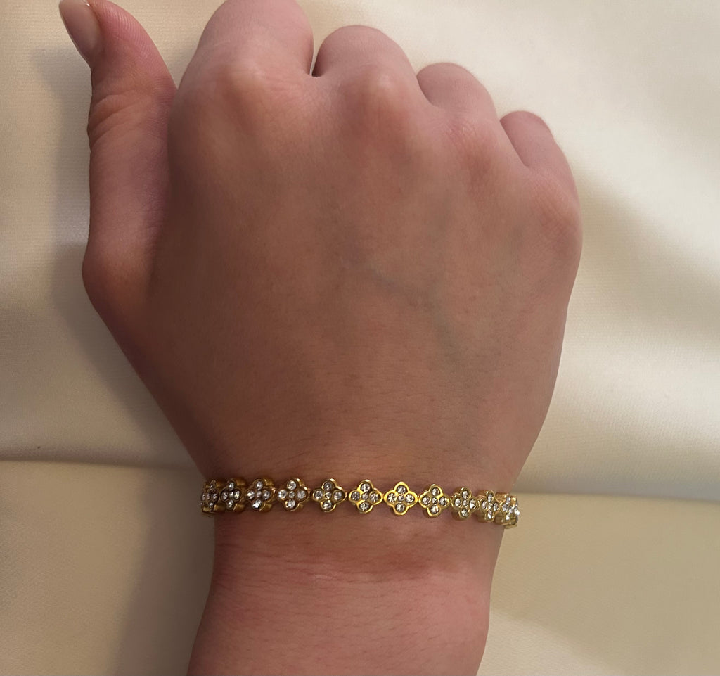 BRACELET - SWAN